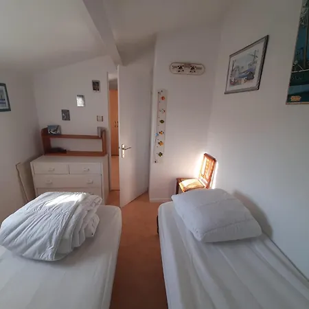 Escale A La Cotiniere Maison Calme Port A Pied بيت للعطل