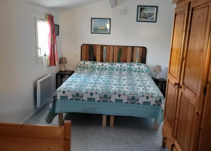 Escale A La Cotiniere Maison Calme Port A Pied بيت للعطل سان بيار دو أوليرون